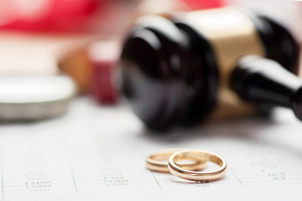 Exploring Alternatives to Traditional Divorce