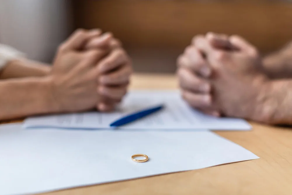 When Married Couples Should Contact a Lawyer in Winter Park